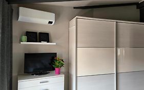 Urban Villa Apartment